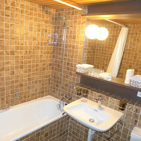 شقة Jeanne D'arc Apt- H2-49 By Interhome *