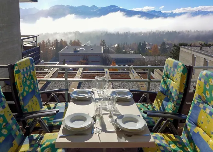 Jeanne D'arc Apt- H2-49 By Interhome Appartement *