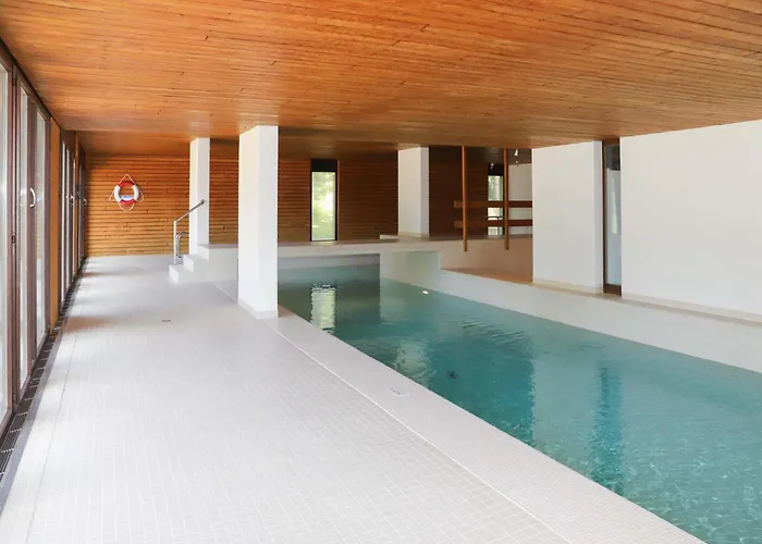 Jeanne D'arc Apt- H2-49 By Interhome Appartement *